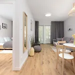 Kolo Brzegu By Renters 3* Kołobrzeg