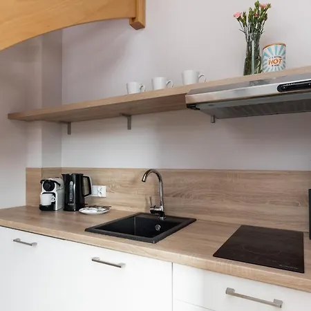 Kolo Brzegu By Renters 3* Колобжег