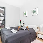 Apart-hotel Kolo Brzegu By Renters