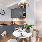 Kolo Brzegu By Renters Aparthotel