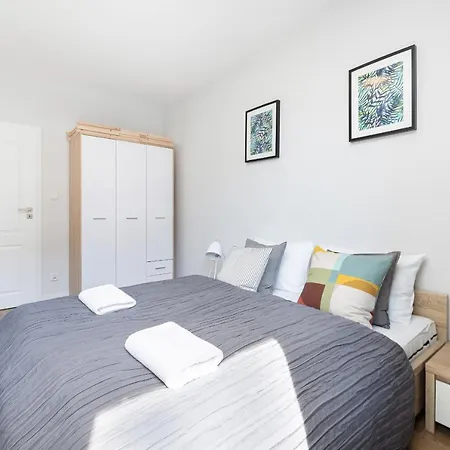 Kolo Brzegu By Renters 코워브제크