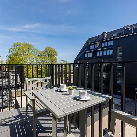 Aparthotel Kolo Brzegu By Renters 3*