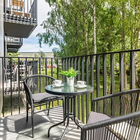 Kolo Brzegu By Renters Apart Otel Kolobrzeg