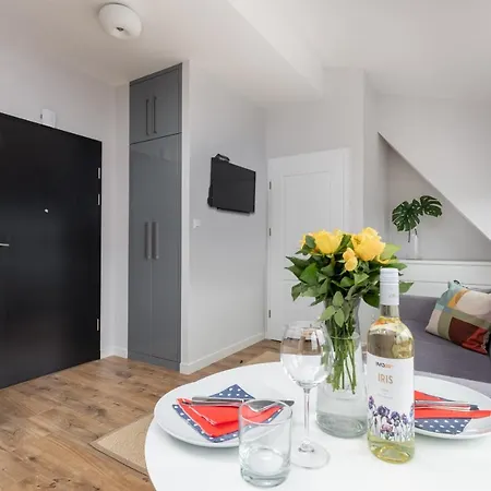 Kolo Brzegu By Renters 3* Kołobrzeg