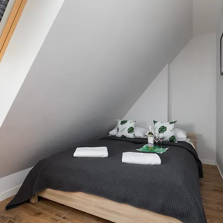 Kolo Brzegu By Renters 3* Kołobrzeg