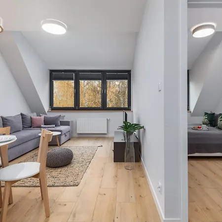 Aparthotel Kolo Brzegu By Renters *