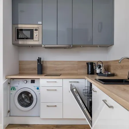 Kolo Brzegu By Renters * Kołobrzeg