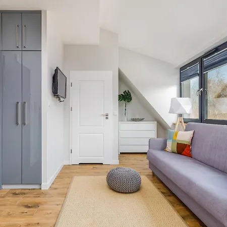 아파트호텔 Kolo Brzegu By Renters 3*