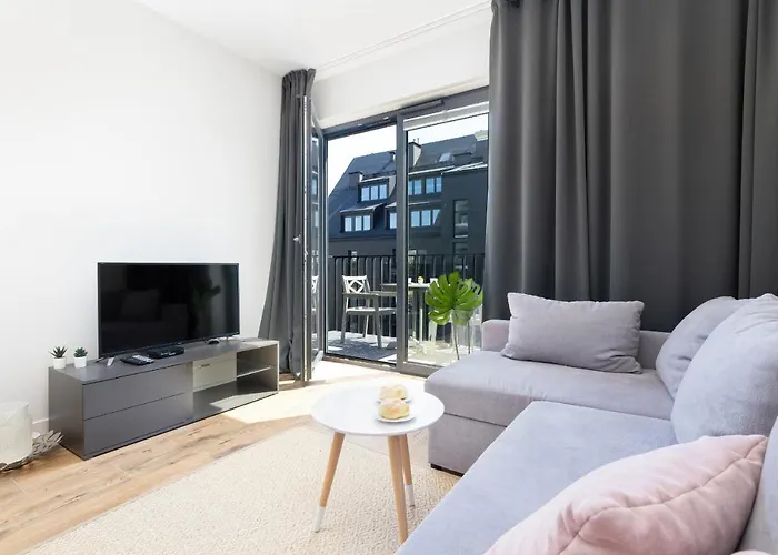 Aparthotel Kolo Brzegu By Renters Kolobřeh