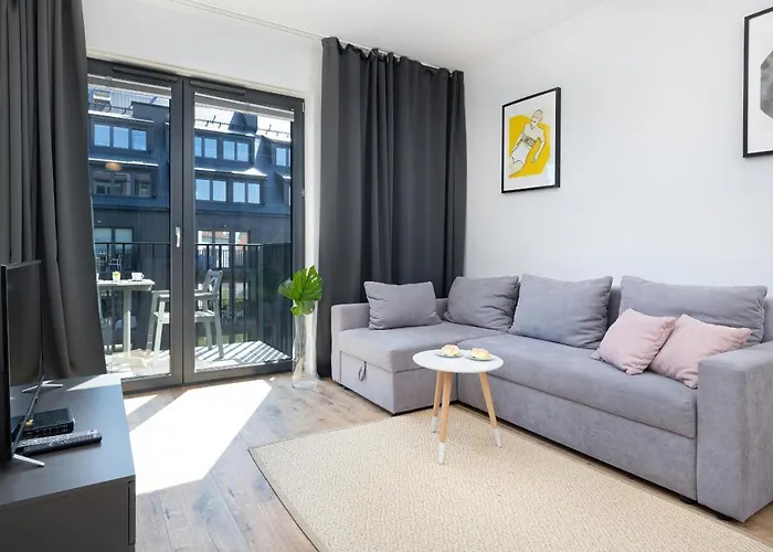 Aparthotel Kolo Brzegu By Renters 3*