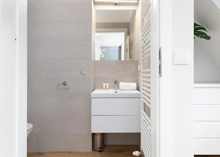 Aparthotel Kolo Brzegu By Renters Kolobřeh