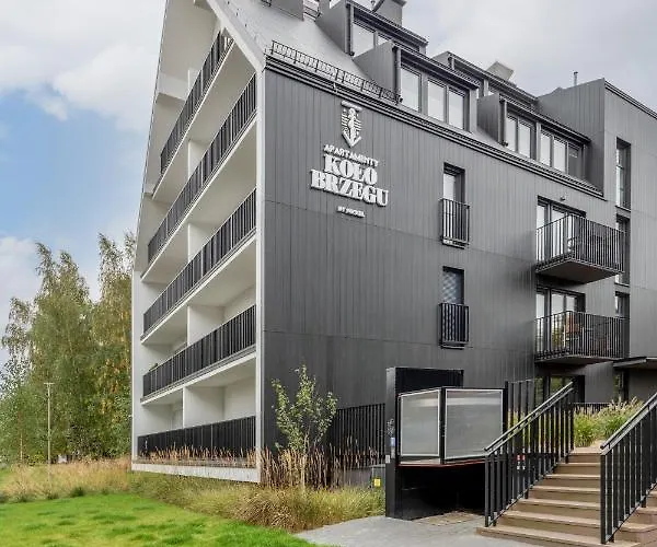 Aparthotel Kolo Brzegu By Renters 3*
